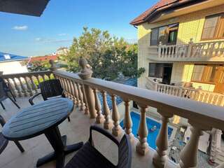 Гостевой дом Садко на Шевченко 79 Анапа Семейный 2-х комнатный номер !-10