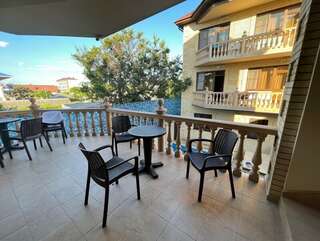 Гостевой дом Садко на Шевченко 79 Анапа Семейный 2-х комнатный номер !-8