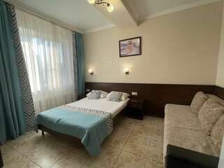 Гостевой дом Садко на Шевченко 79 Анапа Стандартный 2-х местный номер !-4