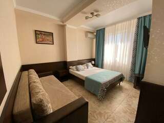 Гостевой дом Садко на Шевченко 79 Анапа Стандартный 2-х местный номер !-1